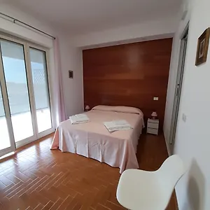 L'attico Di Matilde Couette-café